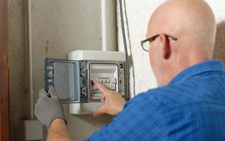 cherche électricien Rambouillet